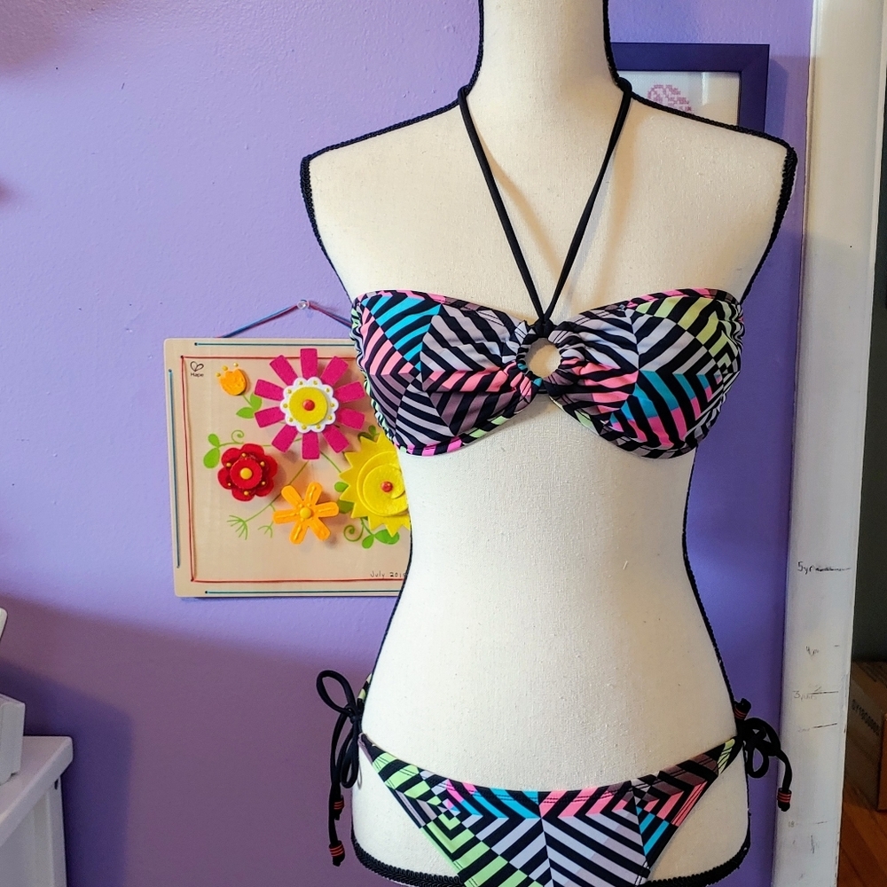 Bandeau top bikini